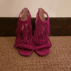 Steve Madden Fringey heels